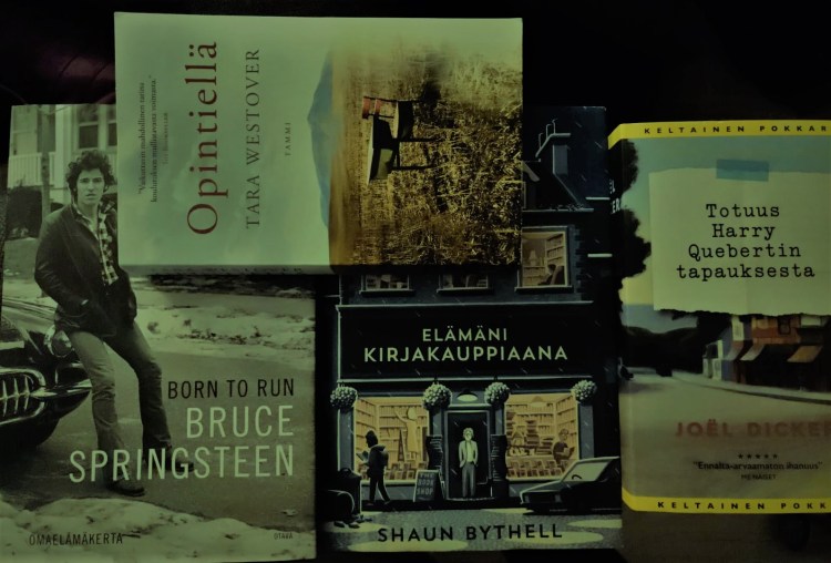 helmet lukuhaaste 2019.jpeg